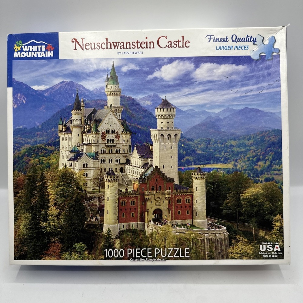 Neuschwanstein Castle Puzzle (1000 Large‎ Pieces) White Mountain Puzzle Co. Used